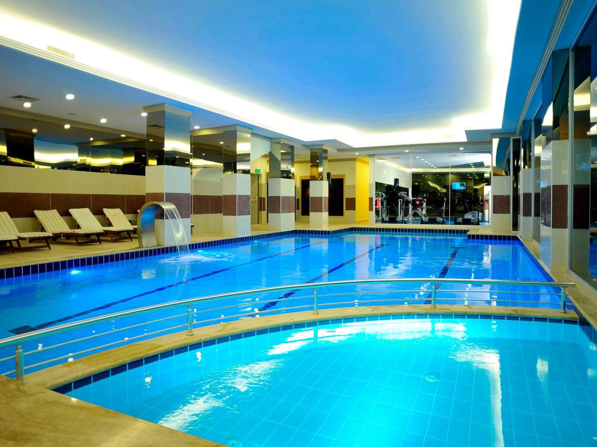 Mercure Istanbul Bakirkoy Exterior foto